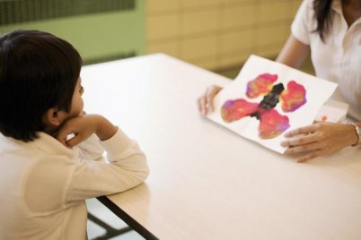 What Are the Responsibilities Duties of a Child Psychologist Child psychologists provide